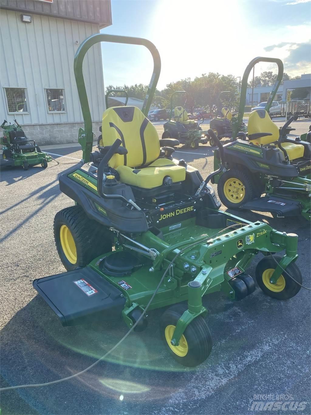 John Deere Z960M Corta-Relvas Zero turn