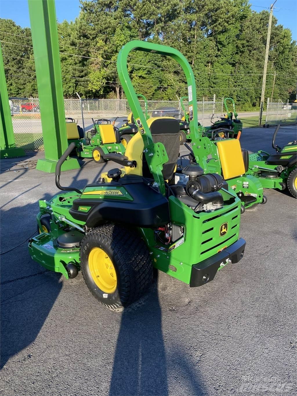 John Deere Z960M Corta-Relvas Zero turn