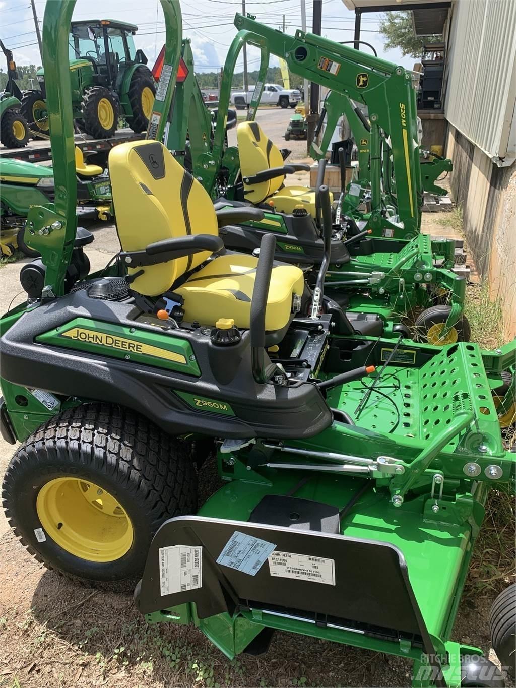 John Deere Z960M Corta-Relvas Zero turn