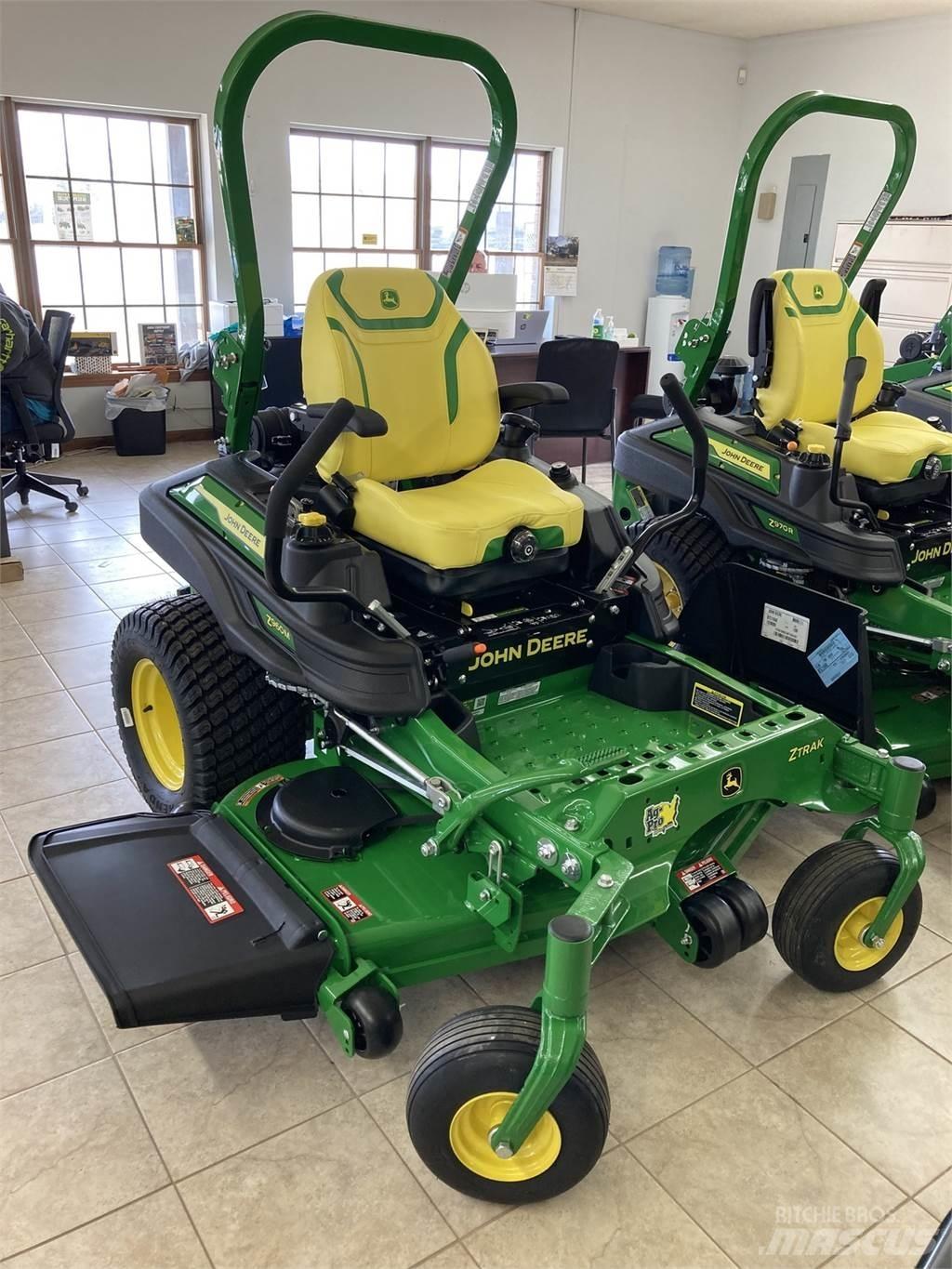 John Deere Z960M Corta-Relvas Zero turn