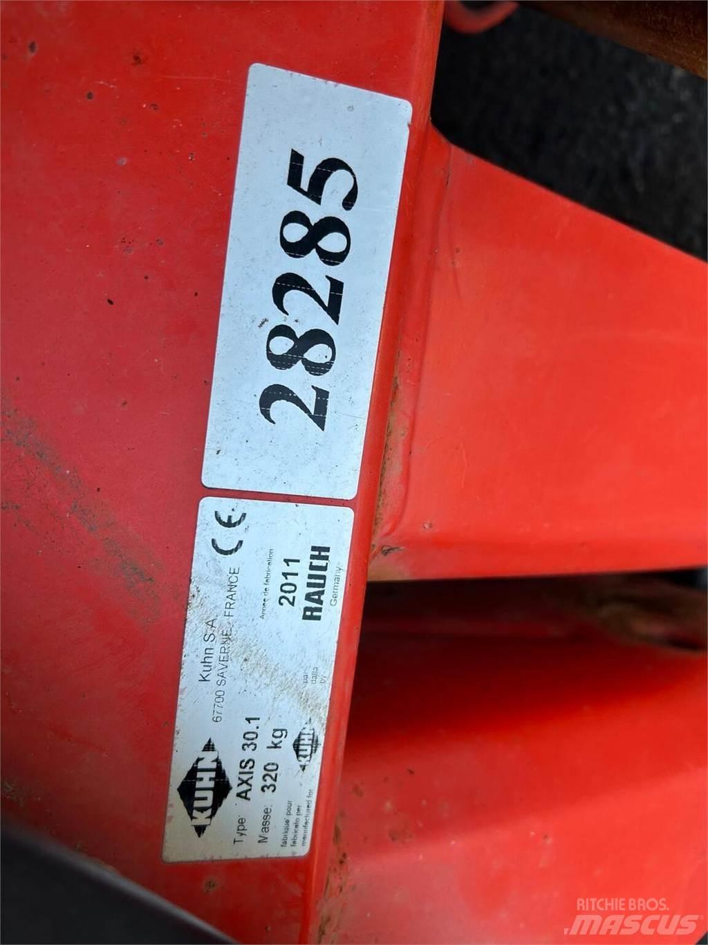 Kuhn Axis 30.1 Espalhadores de minério