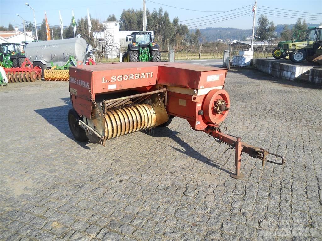  Sgorbati 400 Enfardadeira de fardos quadrados