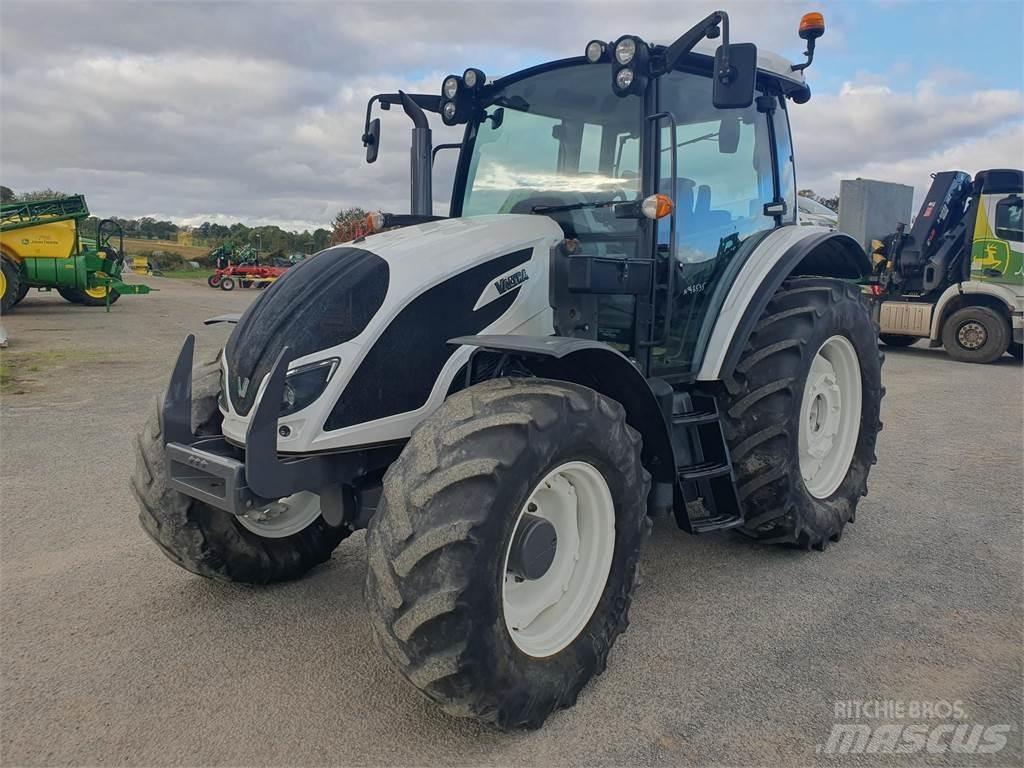 Valtra A104 Tratores Agrícolas usados