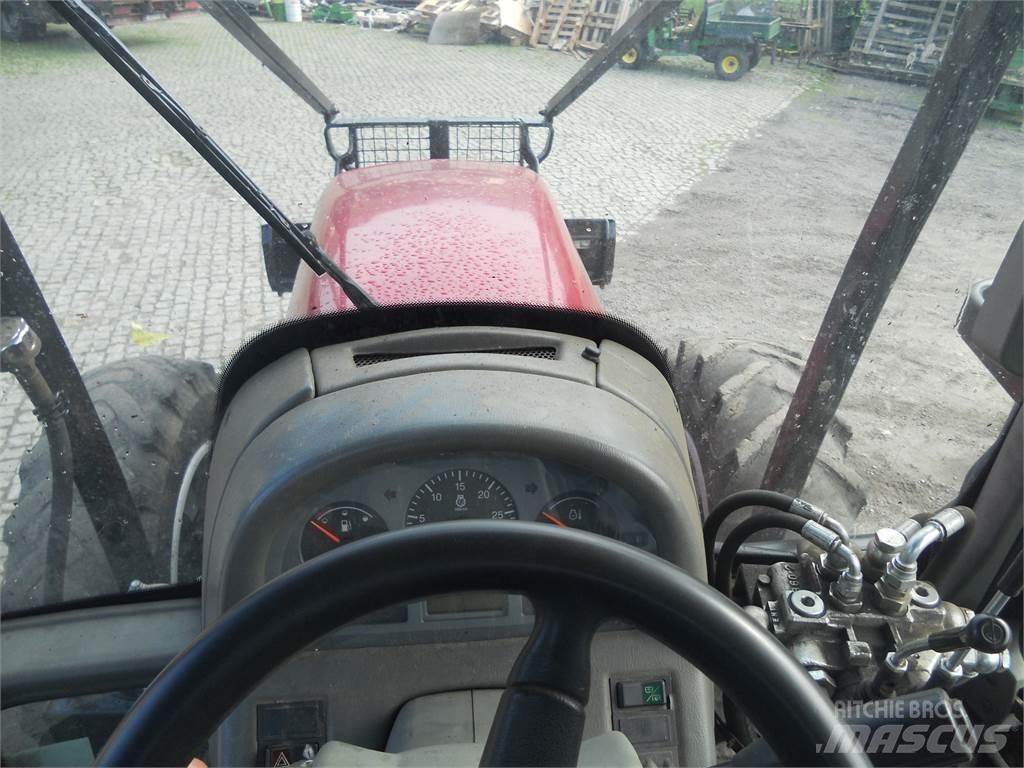 Valtra T121 Gruas e carregadores