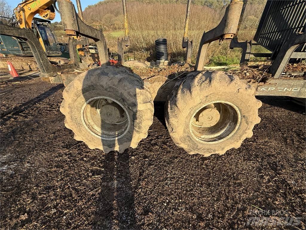 Valtra T174 Forwarders florestais