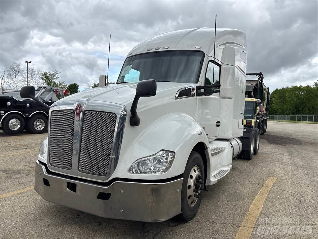 Kenworth T680 Tractores (camiões)