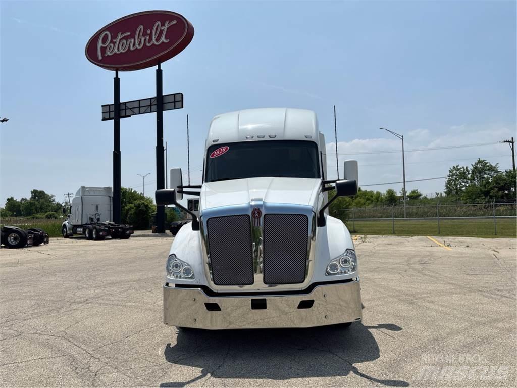 Kenworth T680 Tractores (camiões)