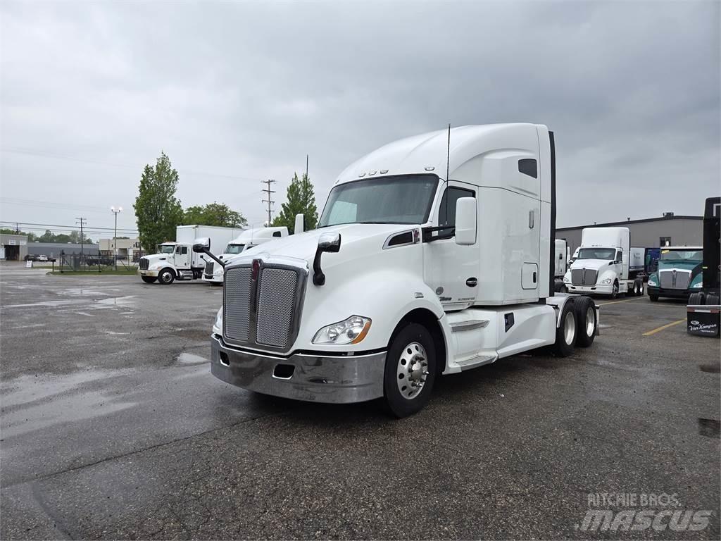 Kenworth T680 Tractores (camiões)