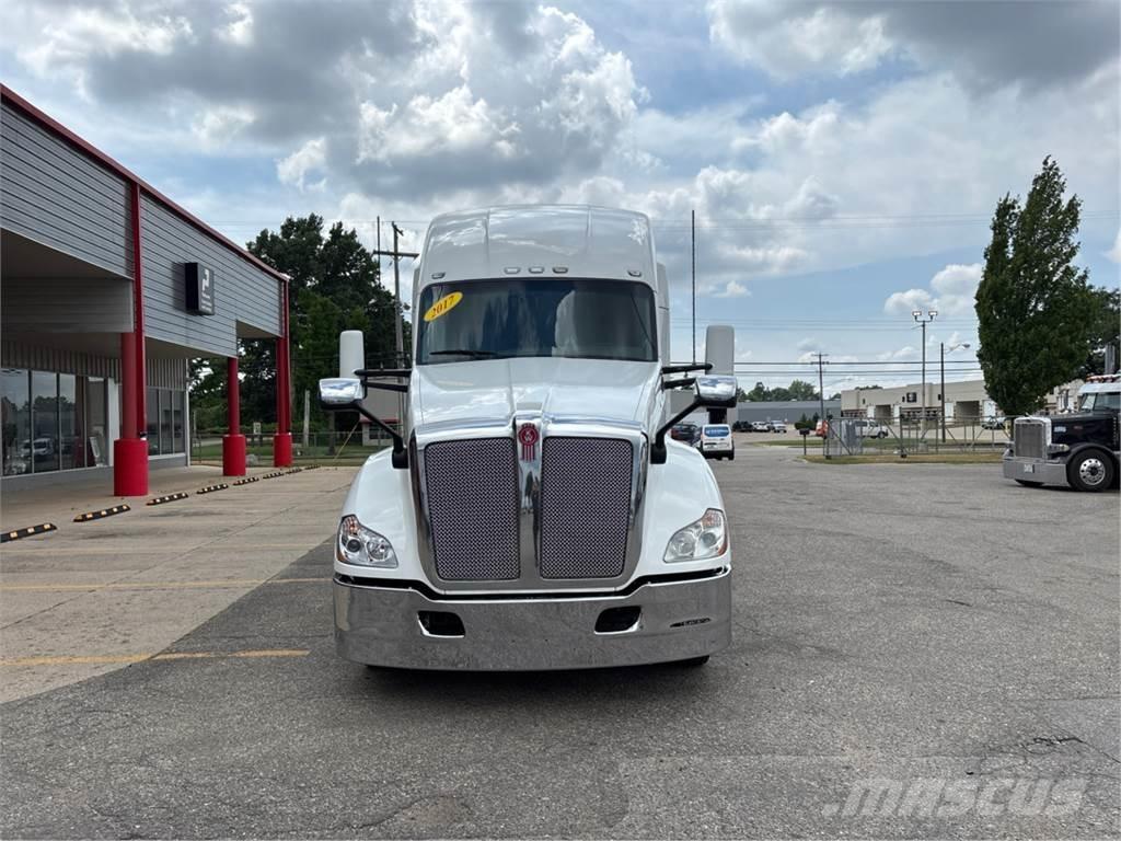 Kenworth T680 Tractores (camiões)