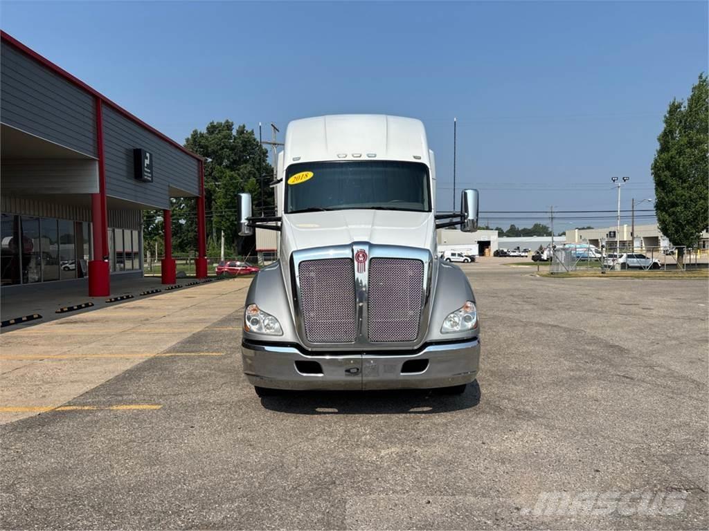 Kenworth T680 Tractores (camiões)