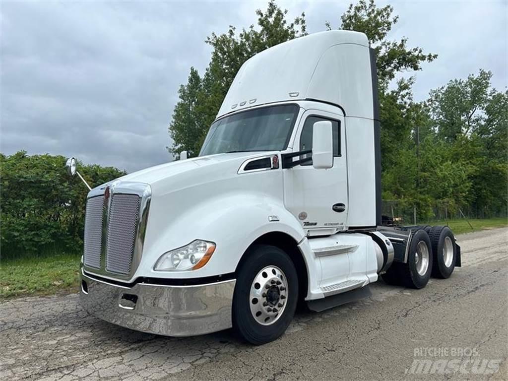 Kenworth T680 Tractores (camiões)