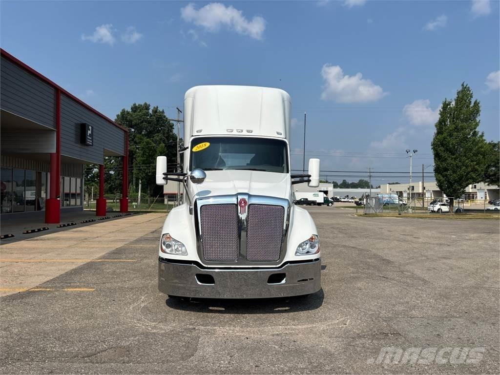 Kenworth T680 Tractores (camiões)