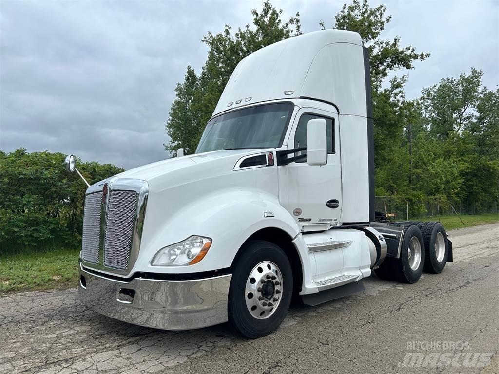 Kenworth T680 Tractores (camiões)
