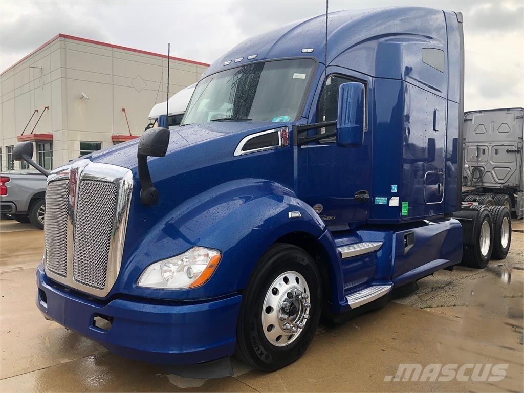 Kenworth T680 Outros Camiões