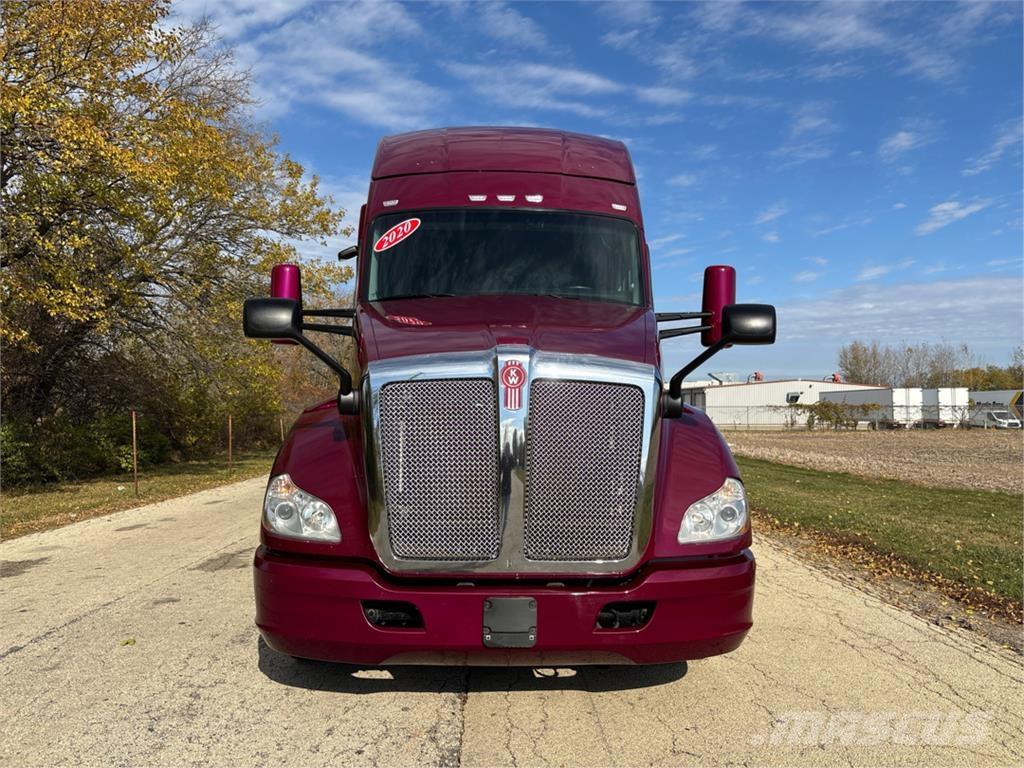 Kenworth T680 Outros Camiões
