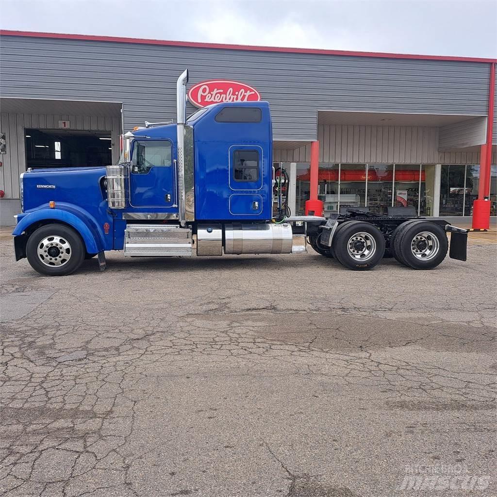 Kenworth W900 Tractores (camiões)