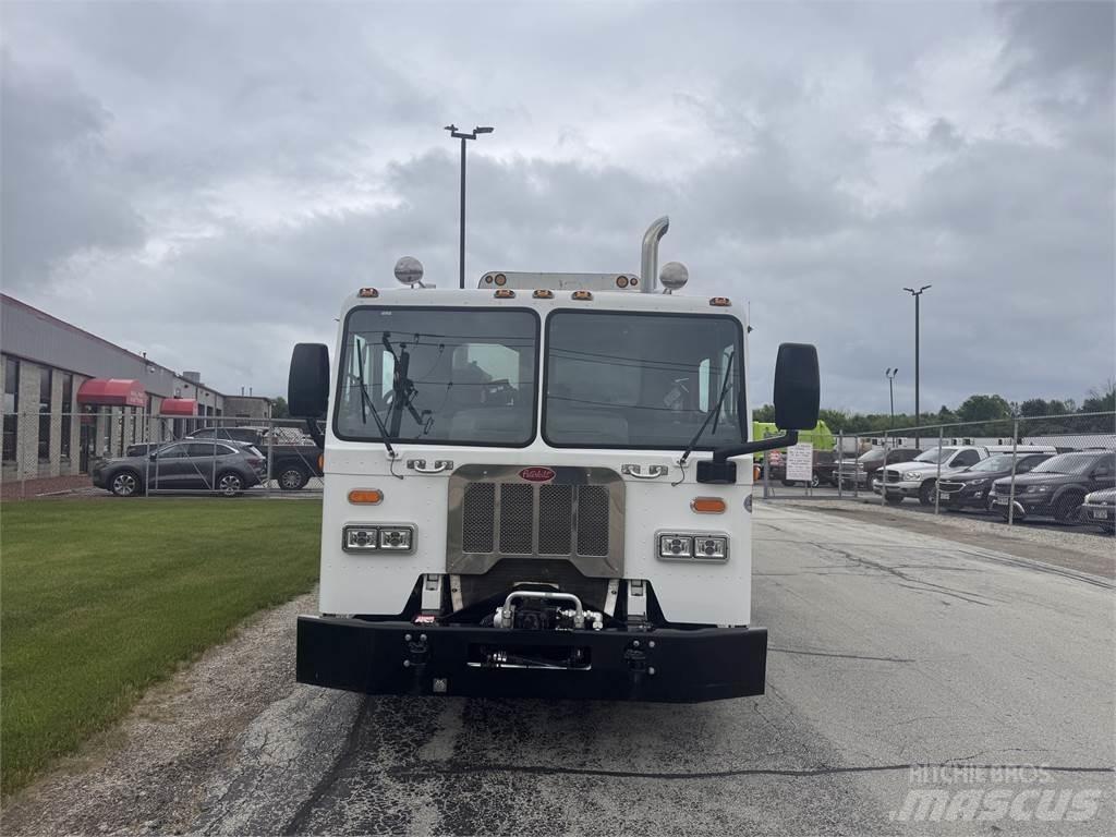 Peterbilt 320 Camiões de lixo
