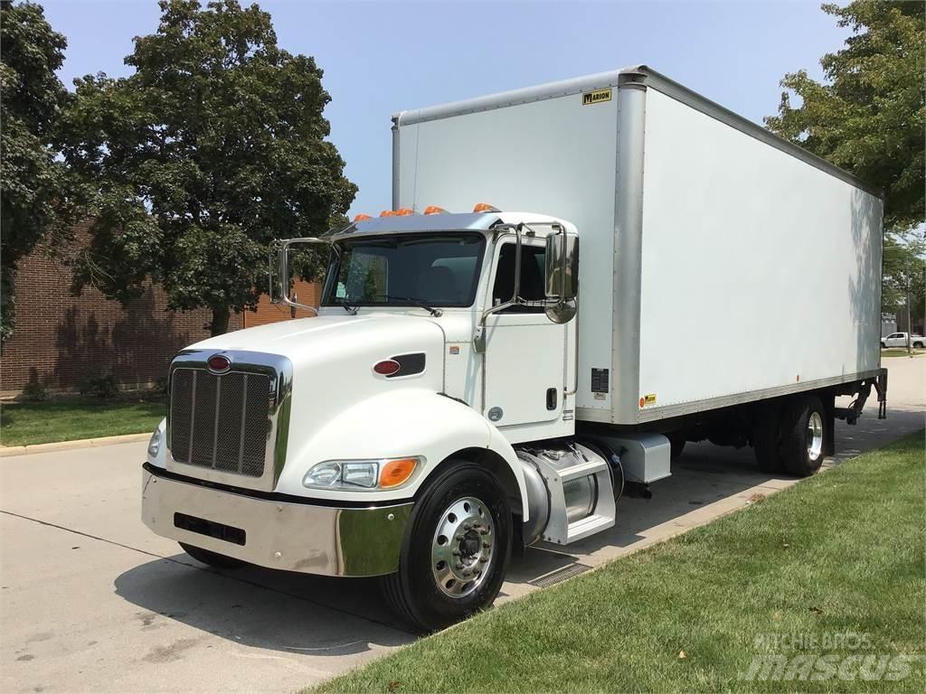 Peterbilt 337 Camiões de caixa fechada