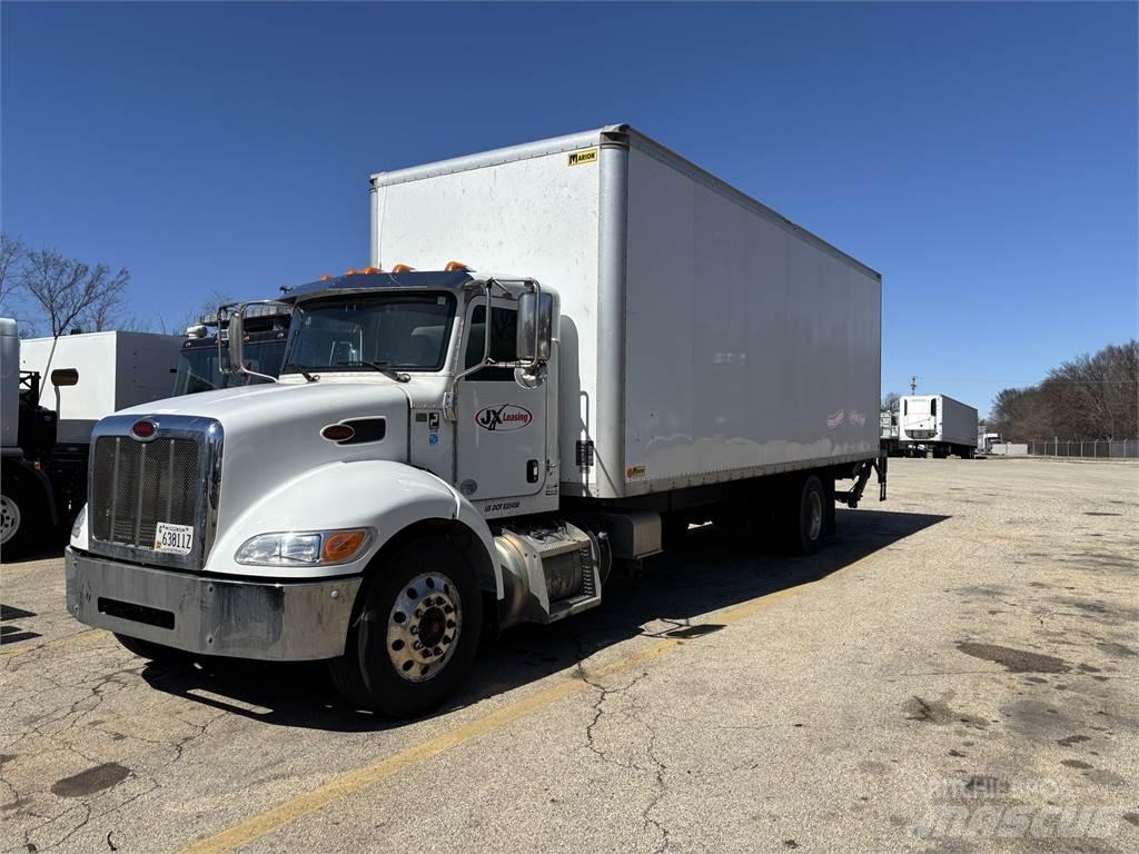 Peterbilt 337 Camiões de caixa fechada