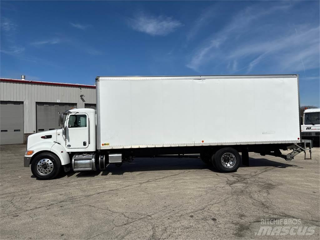 Peterbilt 337 Camiões de caixa fechada