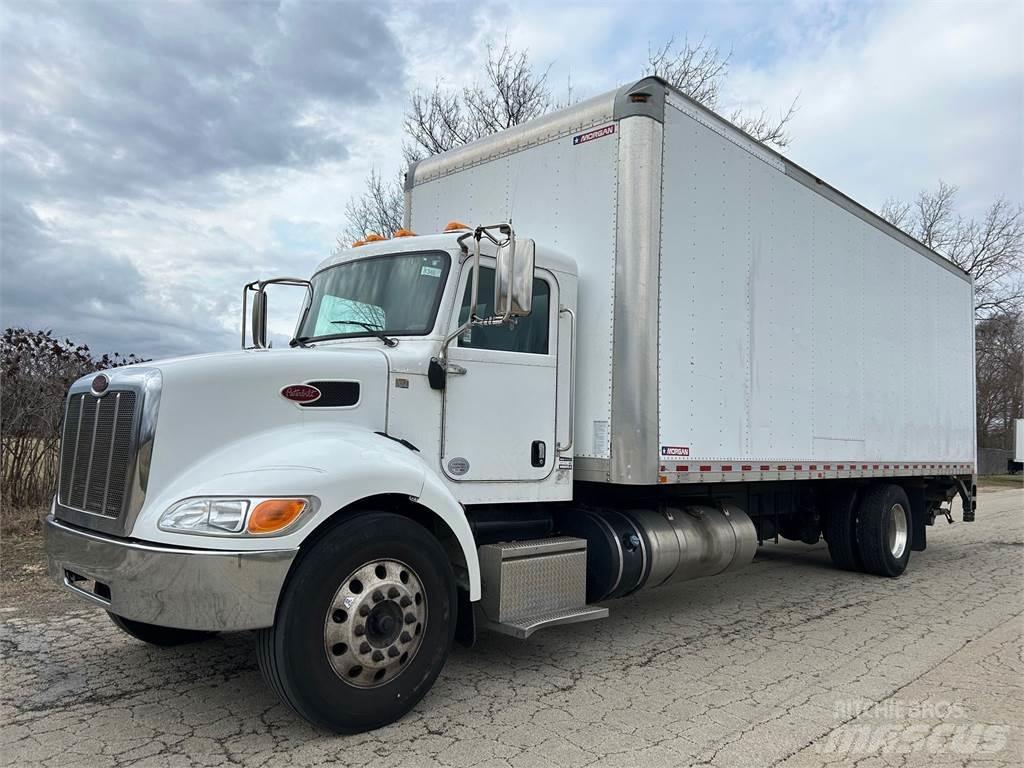 Peterbilt 337 Camiões de caixa fechada
