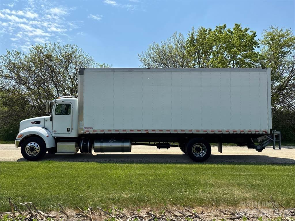 Peterbilt 337 Camiões de caixa fechada
