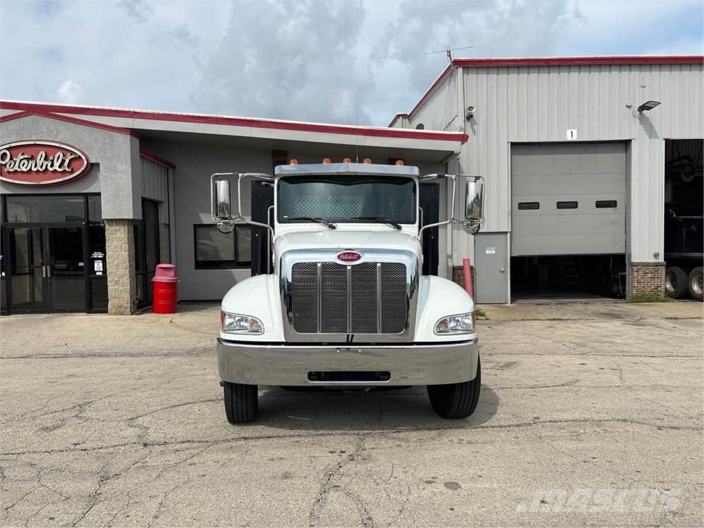 Peterbilt 337 Outros Camiões