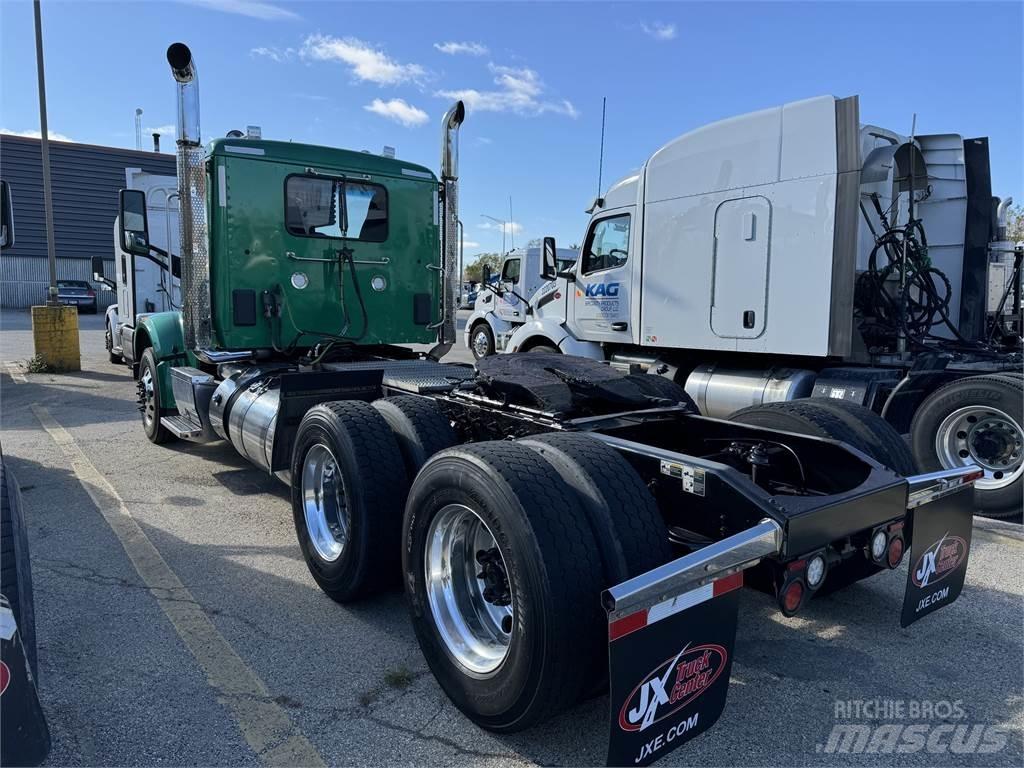 Peterbilt 567 Tractores (camiões)