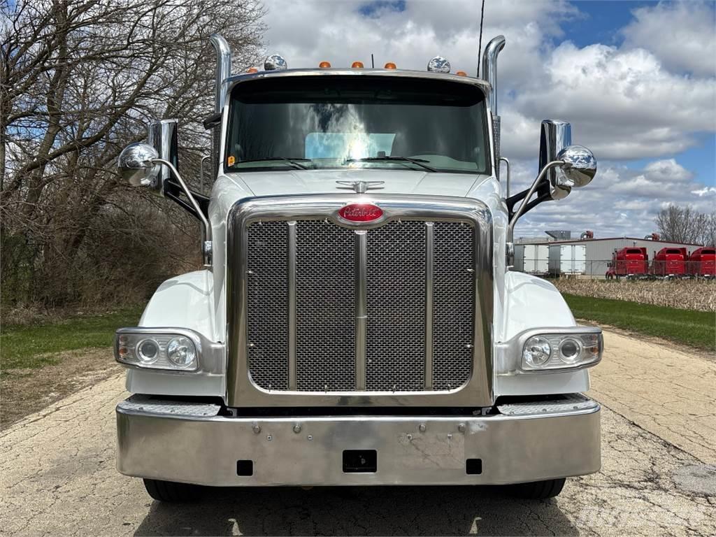 Peterbilt 567 Tractores (camiões)