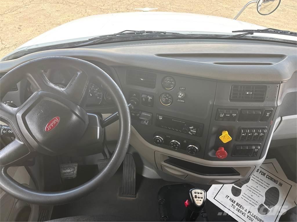 Peterbilt 567 Tractores (camiões)