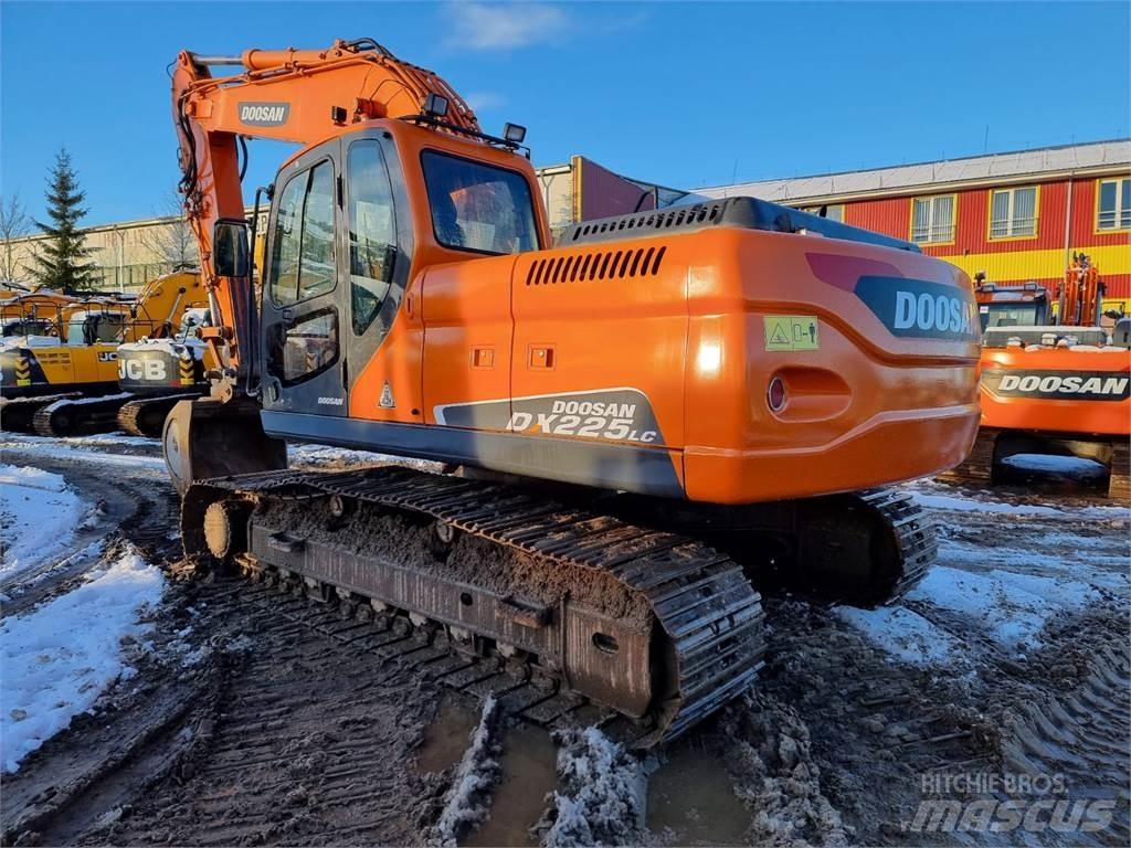 Doosan DX225LC Escavadoras de rastos