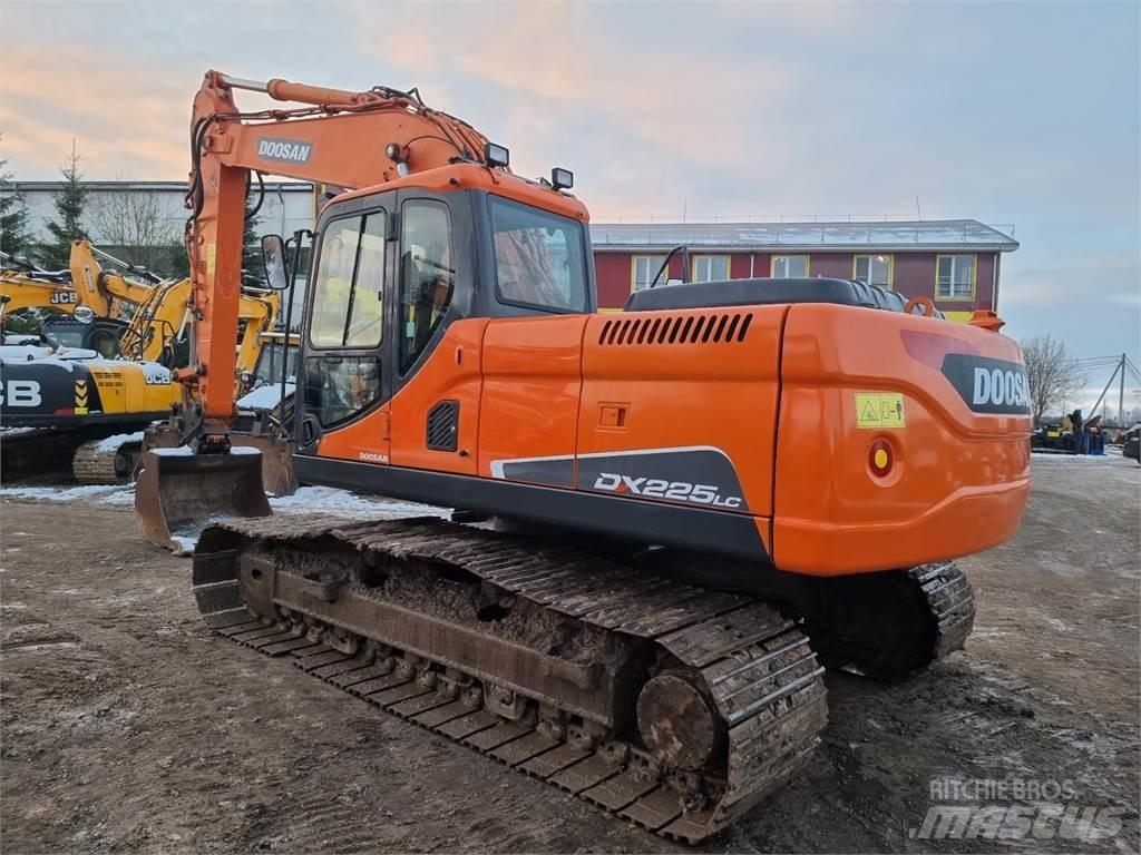 Doosan DX225LC Escavadoras de rastos
