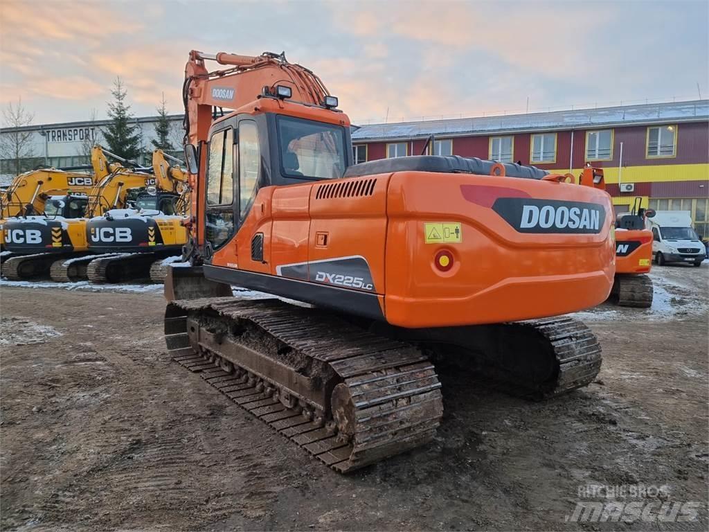 Doosan DX225LC Escavadoras de rastos