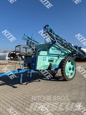 Berthoud Racer 3200/18 Pulverizadores rebocados