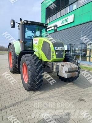 CLAAS Axion 820 Tratores Agrícolas usados