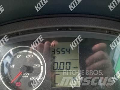 CLAAS Axion 820 Tratores Agrícolas usados