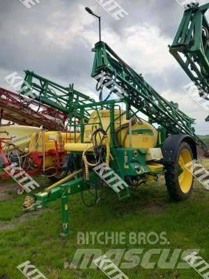 John Deere 732 Pulverizadores rebocados