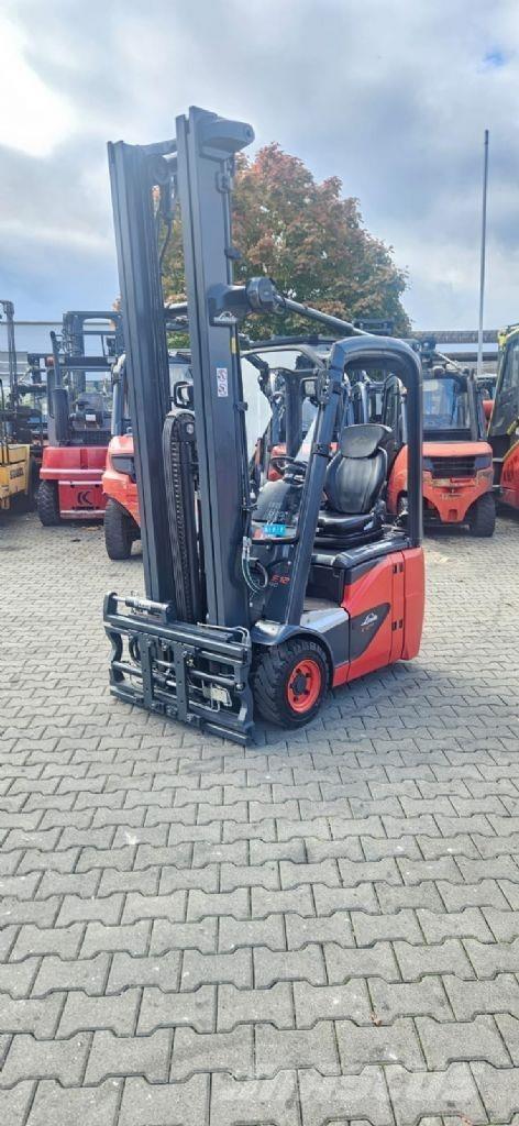 Linde E 12-02 Empilhadores eléctricos