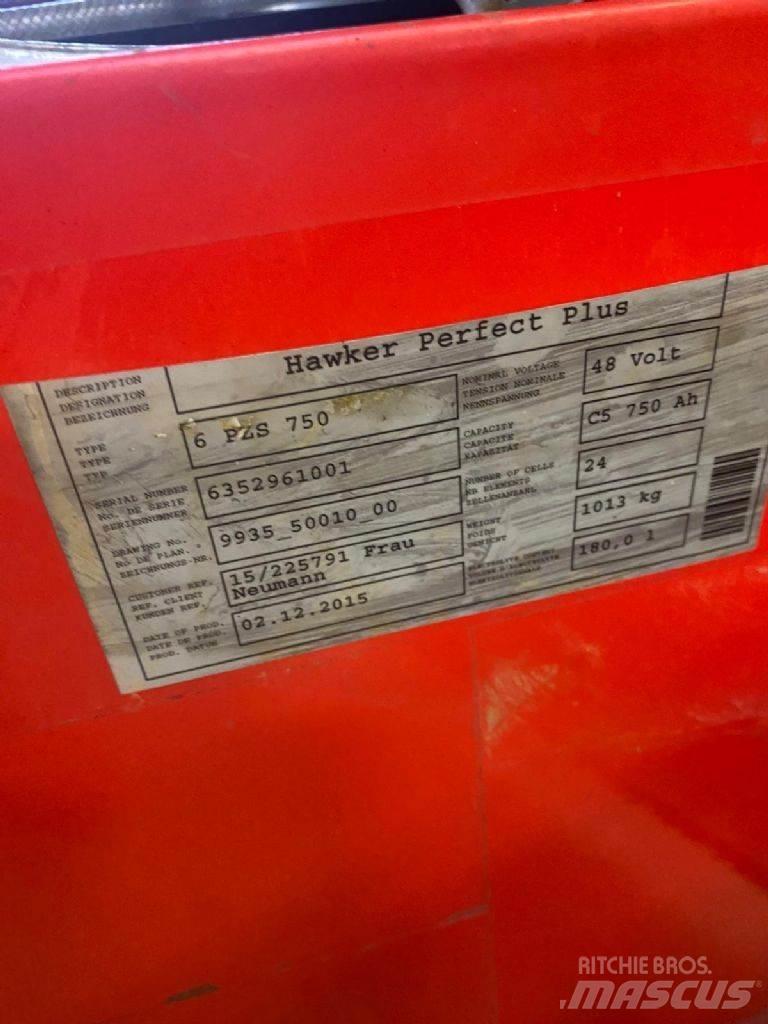 Linde E 18 L-02 Empilhadores eléctricos