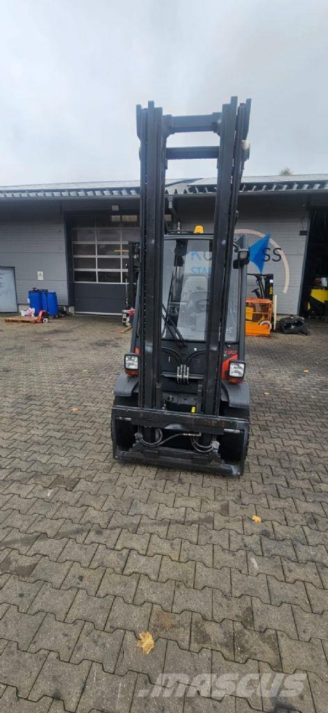 Linde H 30 D-02 Empilhadores Diesel