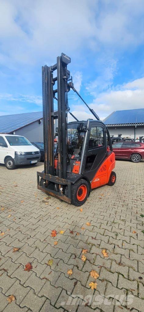Linde H 30 T-01 Empilhadores a gás