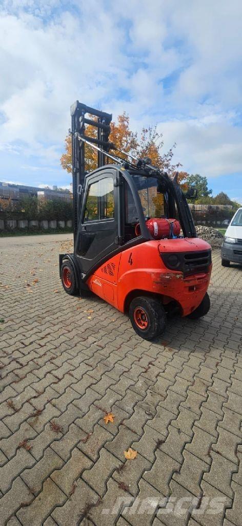 Linde H 30 T-01 Empilhadores a gás
