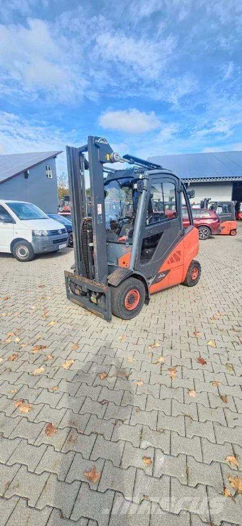Linde H 30 T-02 Empilhadores a gás