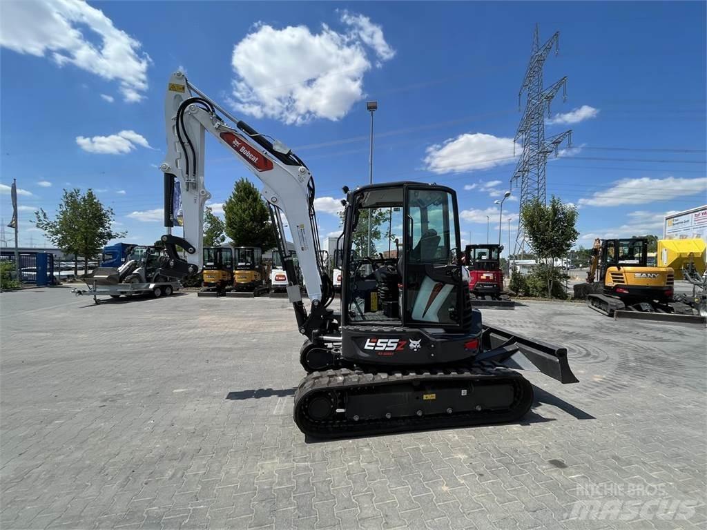 Bobcat E 55 z Mini Escavadoras <7t