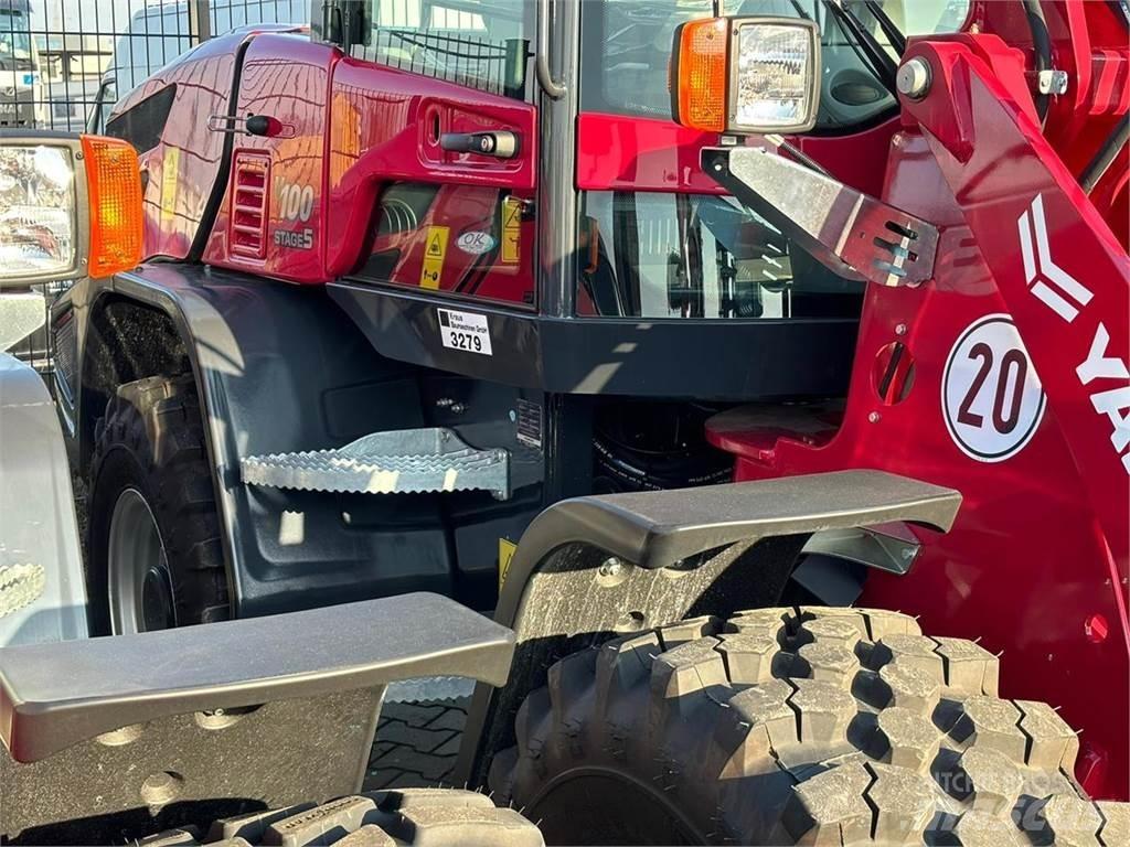 Yanmar V100 Pás carregadoras de rodas