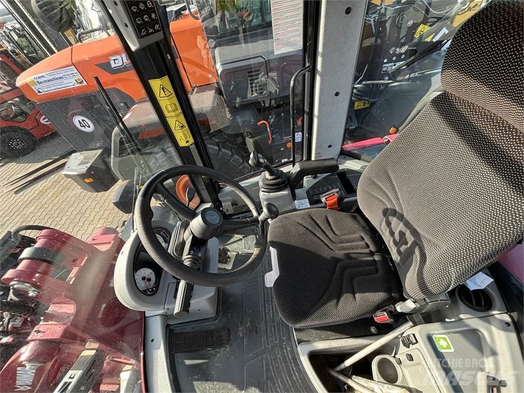 Yanmar V100 Pás carregadoras de rodas