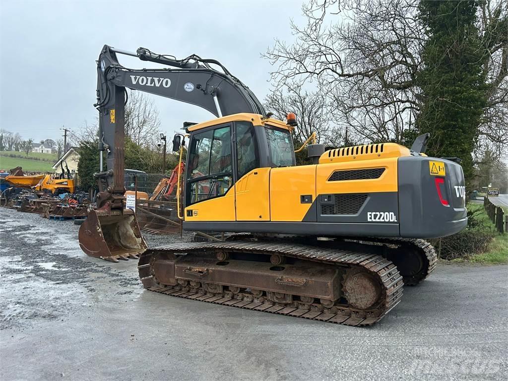 Volvo EC220DL Escavadoras de rastos
