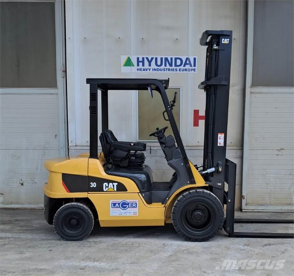 CAT DP30NT Empilhadores Diesel