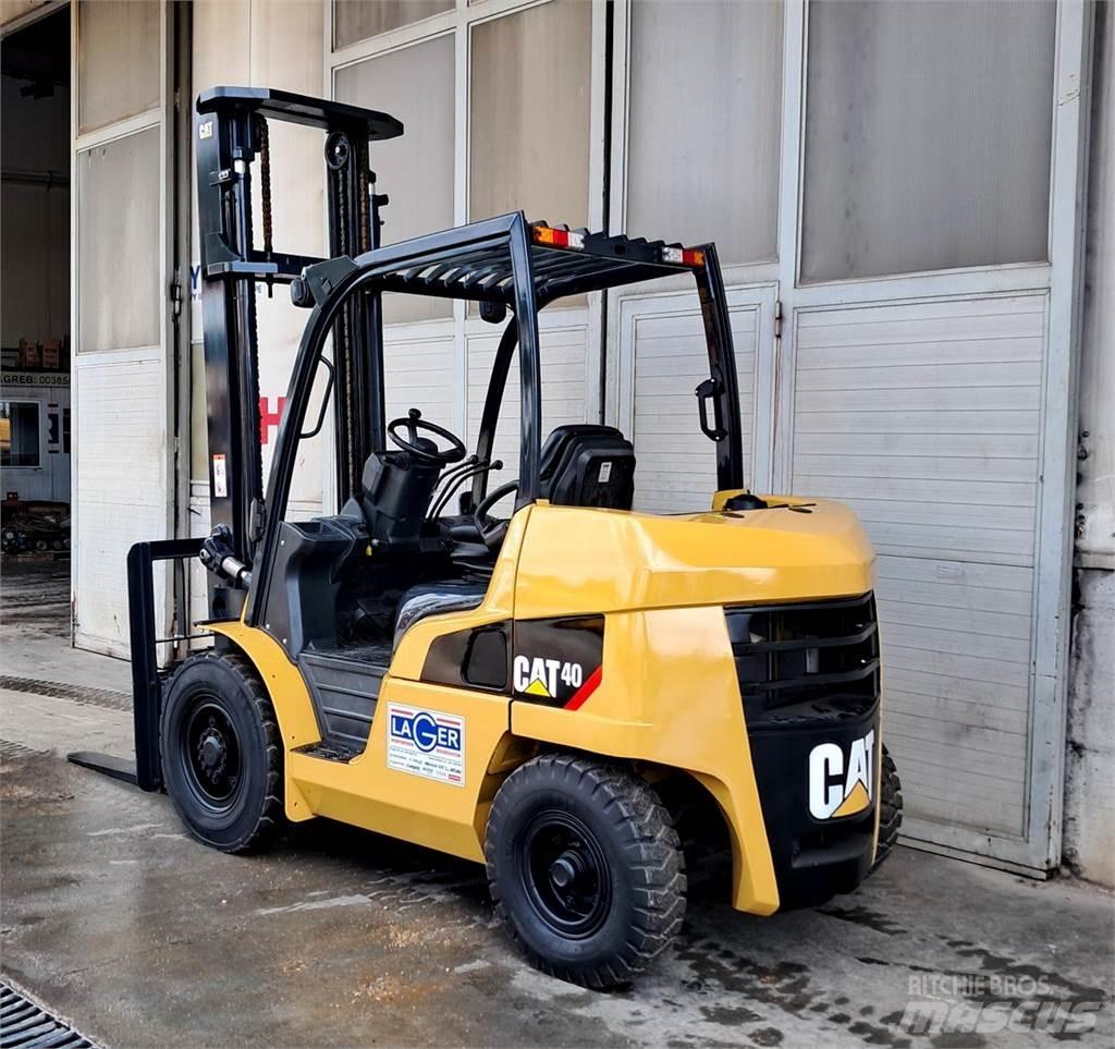CAT DP40NT Empilhadores Diesel