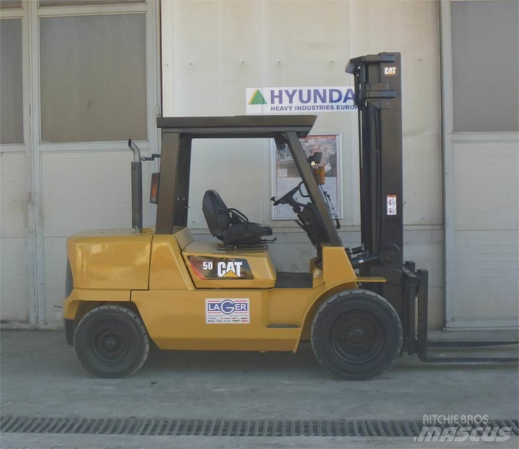 CAT DP50K Empilhadores Diesel
